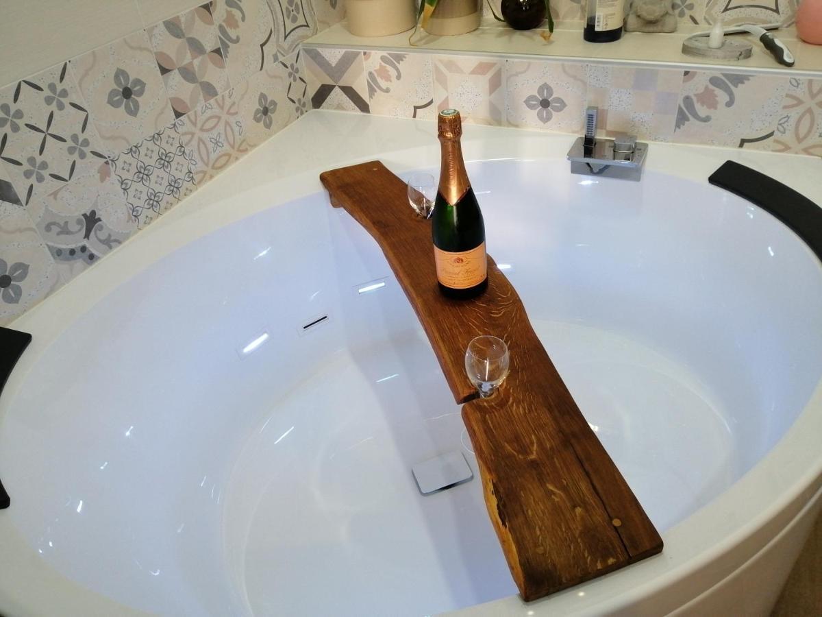 Le Clos Du 51 - Chambres D'Hotes Abondant Eksteriør billede